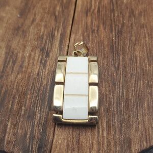 High end trendy buckle fashion necklace pendant‎